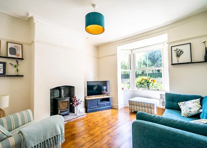 Northern Flowerhouse