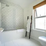 Northern Flowerhouse Tatil Evi *