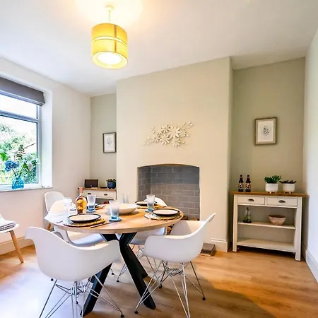 Northern Flowerhouse